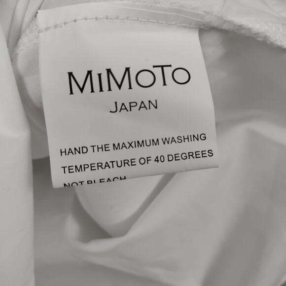 Mimoto Japan NWT Blouse Size Large White With Floral Apliques Front and back - Picture 6 of 10